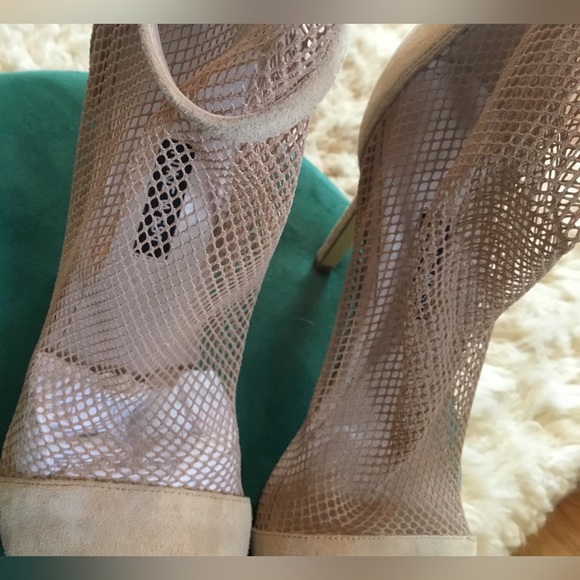 NineWest Fishnet Mesh Booties, back zip, open toe (Brand New) - Picture 7 of 7